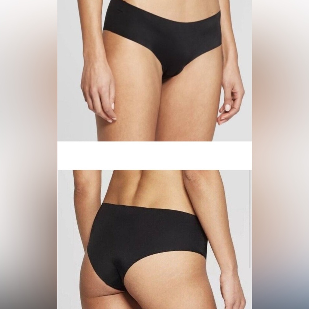 **NWT** Seamless Panties size L